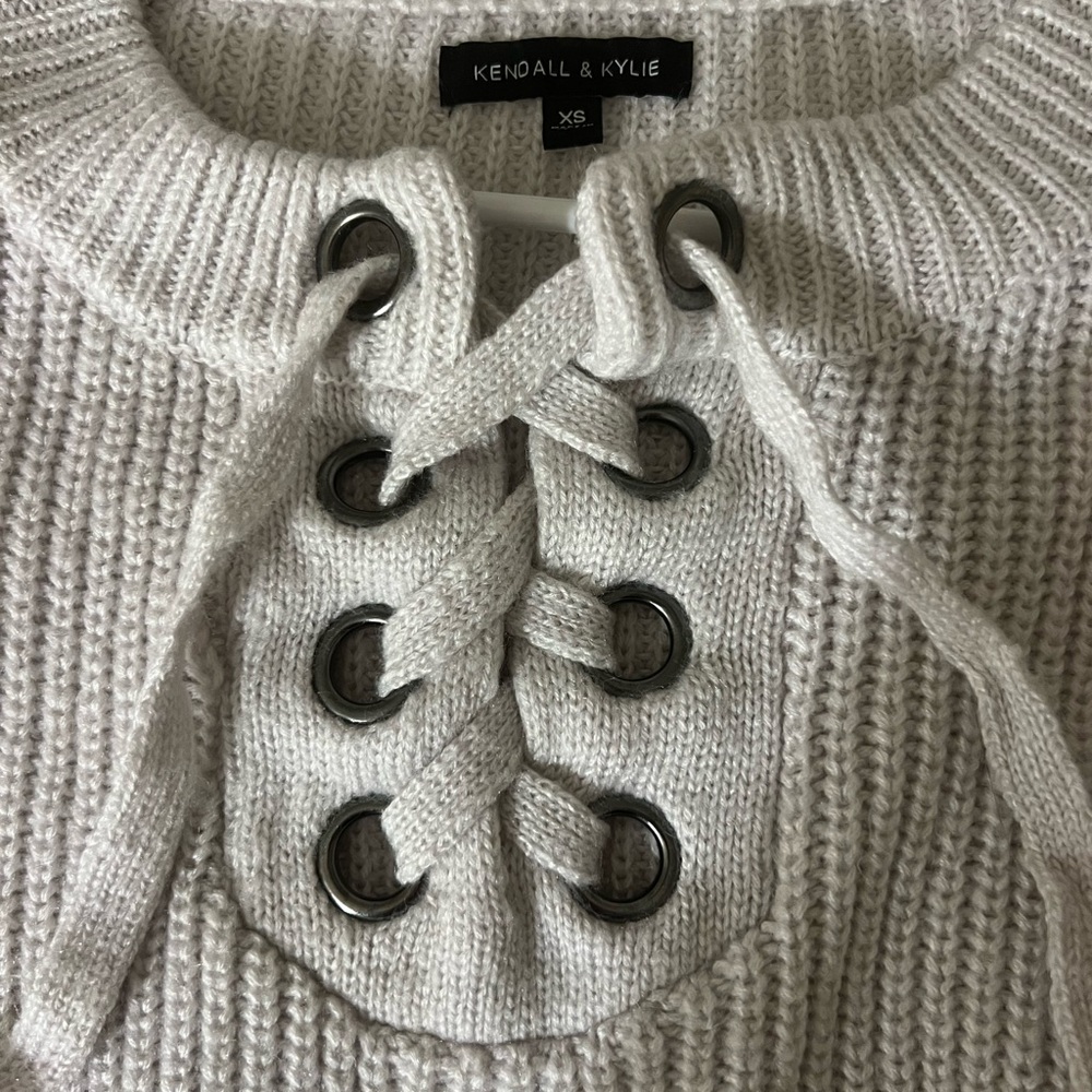 pacsun/ kendall & kylie sweater